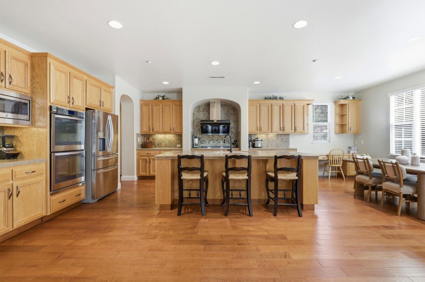 7121 Eagle Ridge Drive Gilroy, CA 95020 - Photo 11 of 59