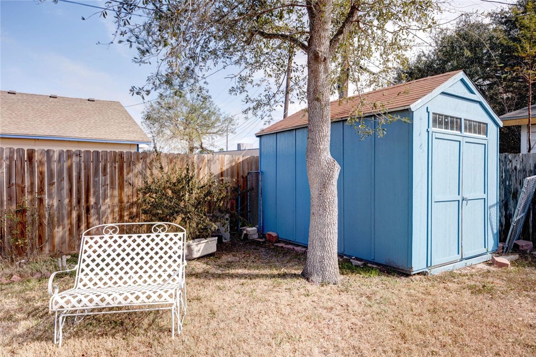 3906 Barnes Street Corpus Christi, TX 78415 - Photo 12 of 12