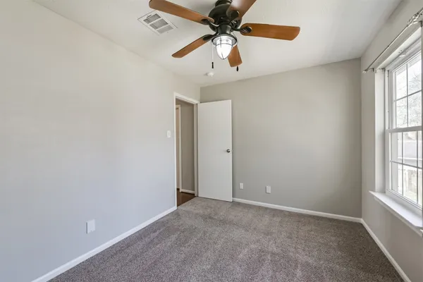 $2,300 | 4107 Valley Haven Drive, Kingwood, TX 77339