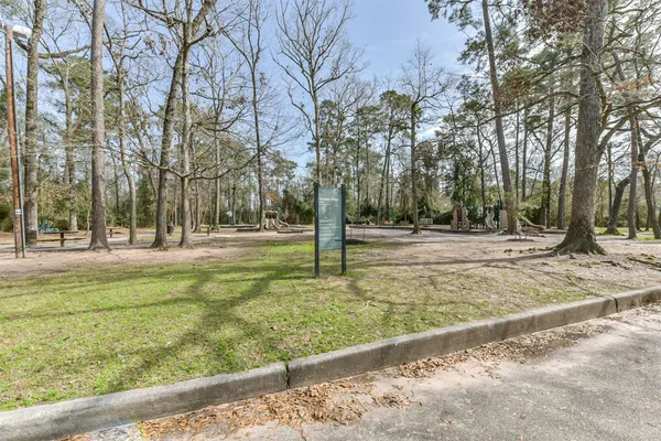 $2,300 | 4107 Valley Haven Drive, Kingwood, TX 77339
