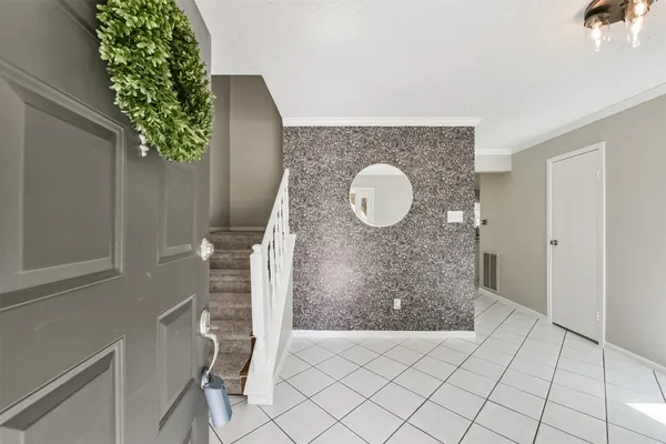 $2,300 | 4107 Valley Haven Drive, Kingwood, TX 77339
