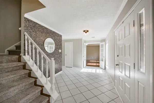 $2,300 | 4107 Valley Haven Drive, Kingwood, TX 77339