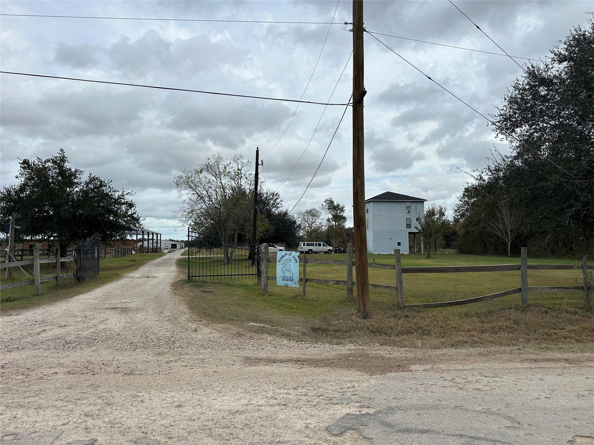 13803 Norris Road Rosharon, TX 77583 - Photo 11 of 29 a view of a lake with a big yard