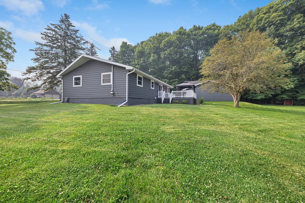 232832 Wellborn Road Wausau, WI 54403 - Photo 4 of 45