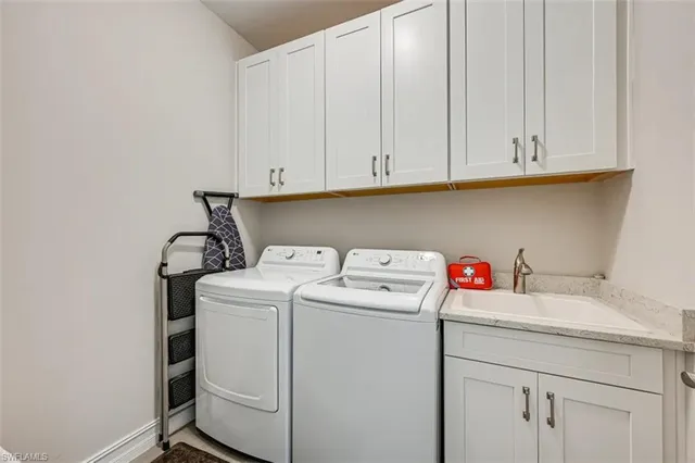 $4,900 | 415 Polihale Way, Naples, FL 34114