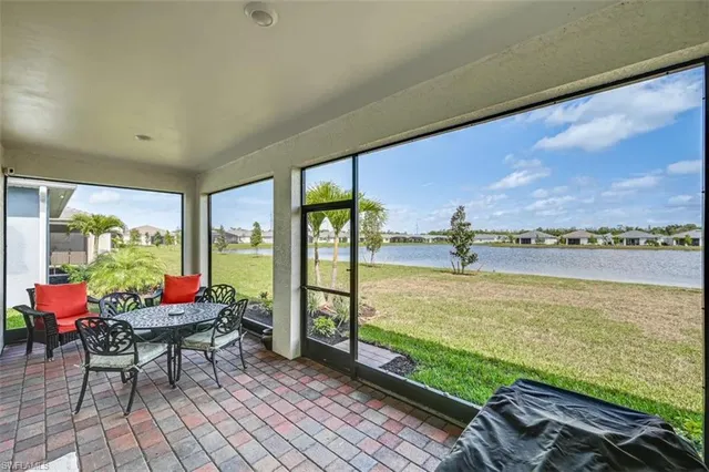 $4,900 | 415 Polihale Way, Naples, FL 34114