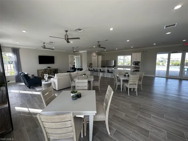 $4,900 | 415 Polihale Way, Naples, FL 34114