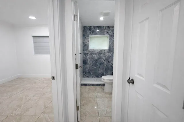 $2,550 | 732 Neil Road, West Palm Beach, FL 33415