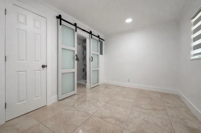 $2,550 | 732 Neil Road, West Palm Beach, FL 33415