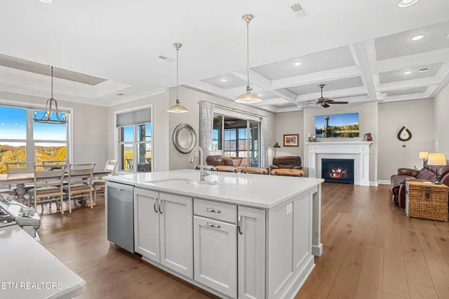 $950,000 | 275 Hummingbird Drive, Vonore, TN 37885