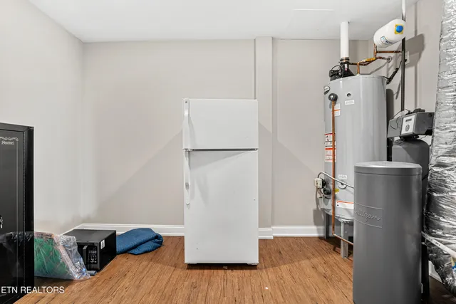 $950,000 | 275 Hummingbird Drive, Vonore, TN 37885