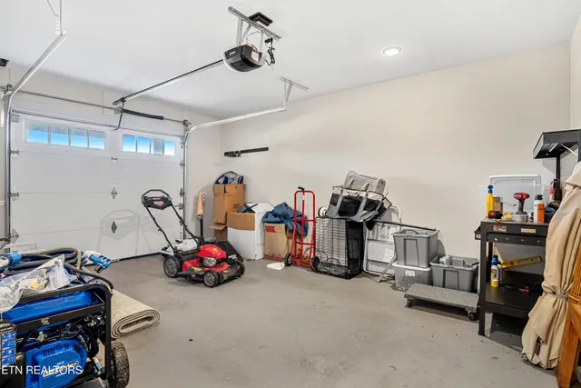 $950,000 | 275 Hummingbird Drive, Vonore, TN 37885