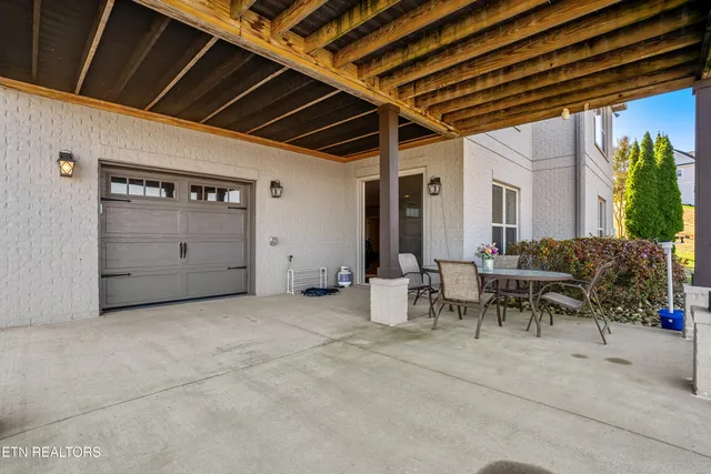 $950,000 | 275 Hummingbird Drive, Vonore, TN 37885