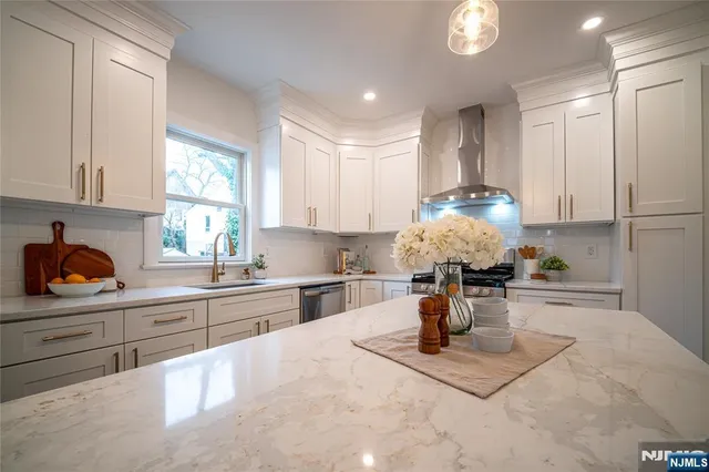 $649,900 | 318 Park Avenue, Nutley, NJ 07110