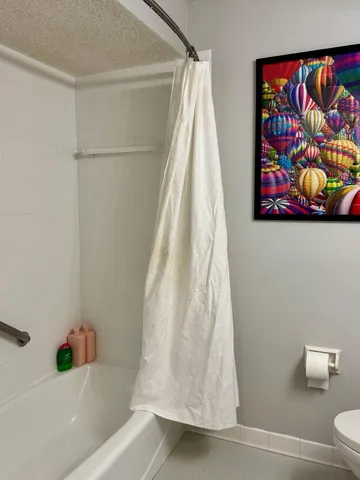 $2,995 | 9718 Palmer Circle, Bloomington, MN 55437