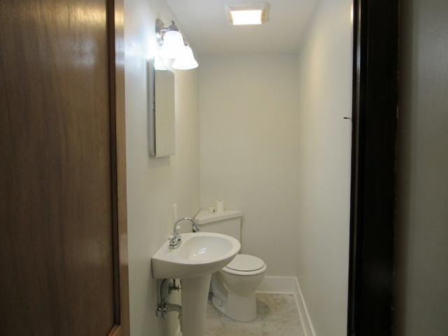 31 Highland Road Wareham, MA 02571 - Photo 13 of 29 018