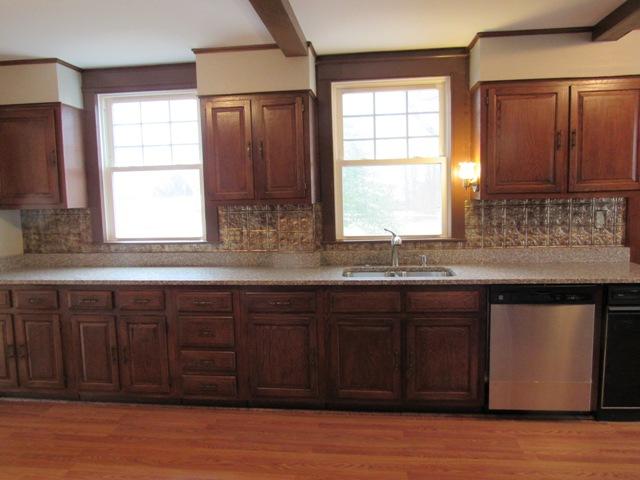 31 Highland Road Wareham, MA 02571 - Photo 10 of 29 019