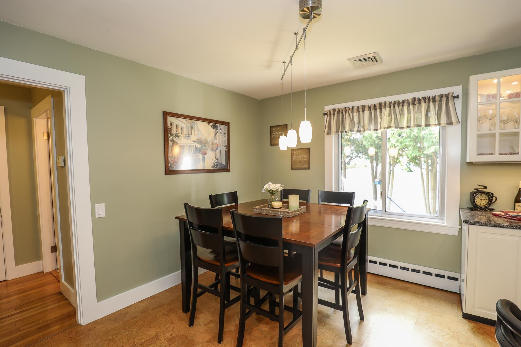 33 East Dunstable Road Nashua, NH 03060 - Photo 12 of 39