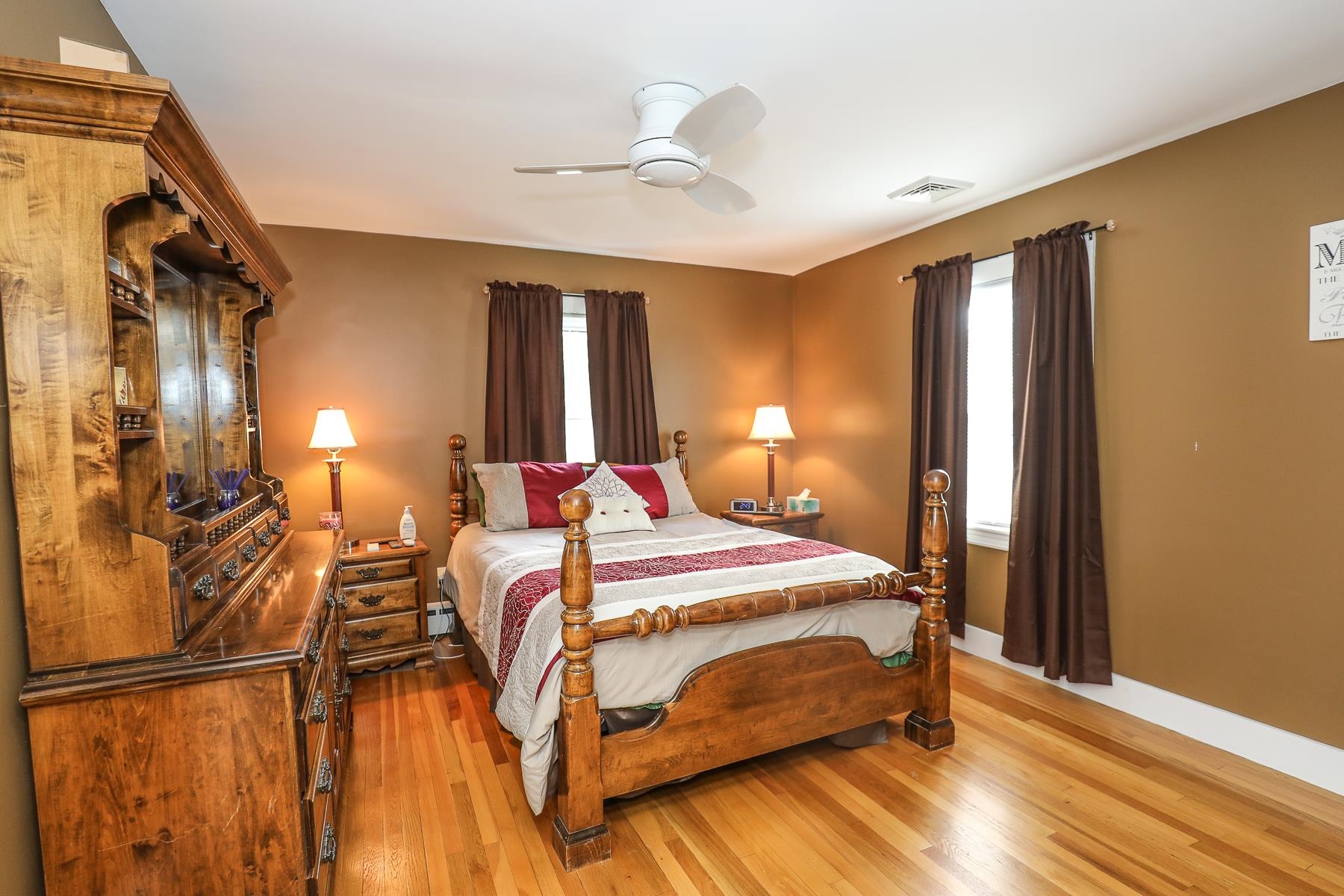 33 East Dunstable Road Nashua, NH 03060 - Photo 22 of 39