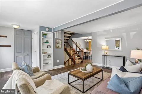 $424,000 | 18732 Barn Swallow Terrace, Gaithersburg, MD 20879