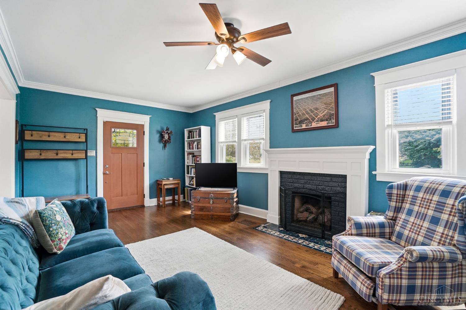 1325 Edwards Road Cincinnati, OH 45208 - Photo 7 of 43