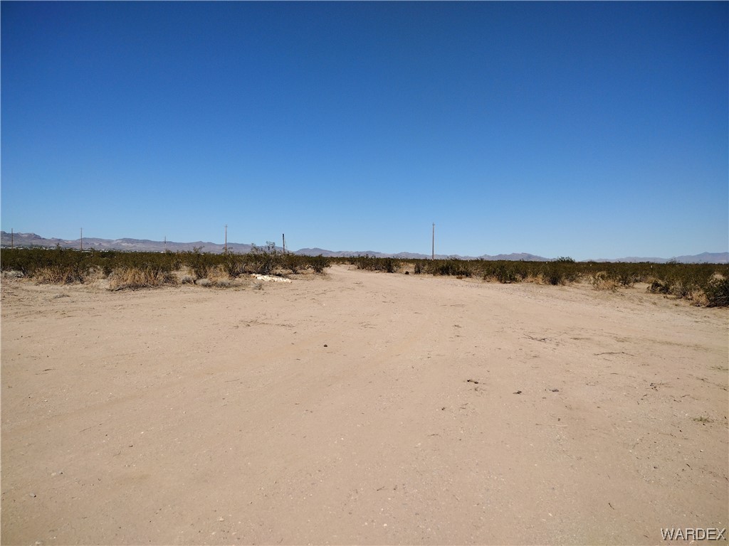 0 South Oracle Road Golden Valley, AZ 86413 - Photo 10 of 10 a view of an ocean beach
