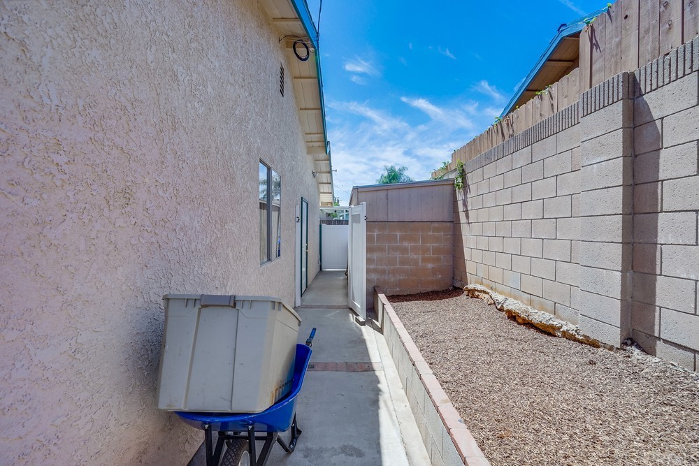 612 Lyford Drive La Verne, CA 91750 - Photo 38 of 44 a view of terrace with seating space