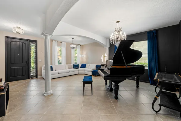 $6,000 | 10652 Ivanhoe Lane, Wellington, FL 33414