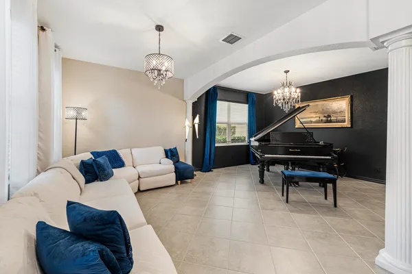 $6,000 | 10652 Ivanhoe Lane, Wellington, FL 33414