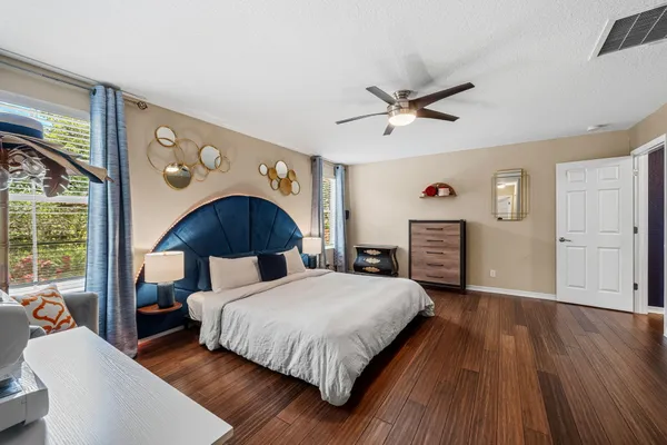 $6,000 | 10652 Ivanhoe Lane, Wellington, FL 33414