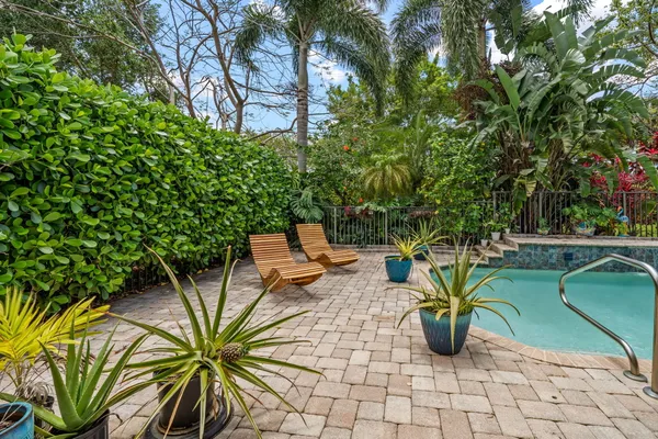 $6,000 | 10652 Ivanhoe Lane, Wellington, FL 33414