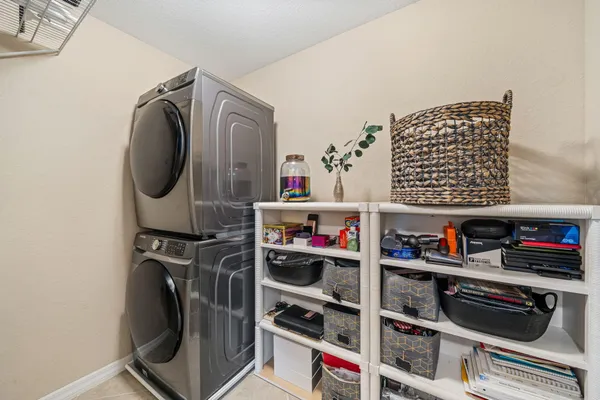 $6,000 | 10652 Ivanhoe Lane, Wellington, FL 33414