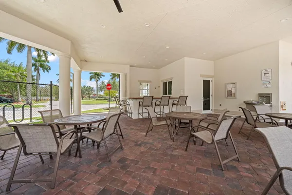 $6,000 | 10652 Ivanhoe Lane, Wellington, FL 33414