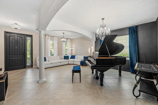 $6,000 | 10652 Ivanhoe Lane, Wellington, FL 33414