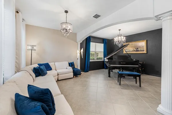 $6,000 | 10652 Ivanhoe Lane, Wellington, FL 33414