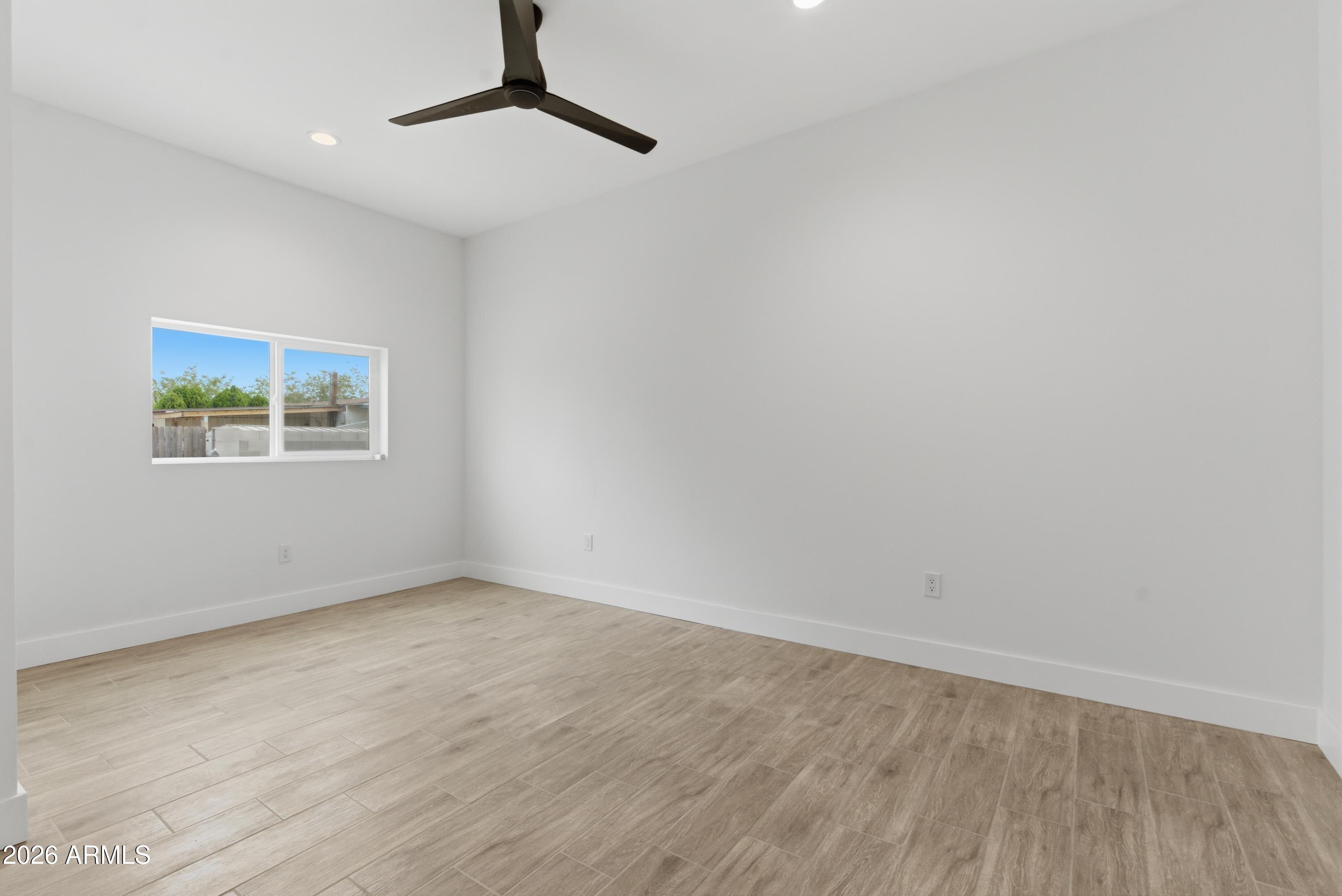 2709 East Phelps Road Phoenix, AZ 85032 - Photo 21 of 36