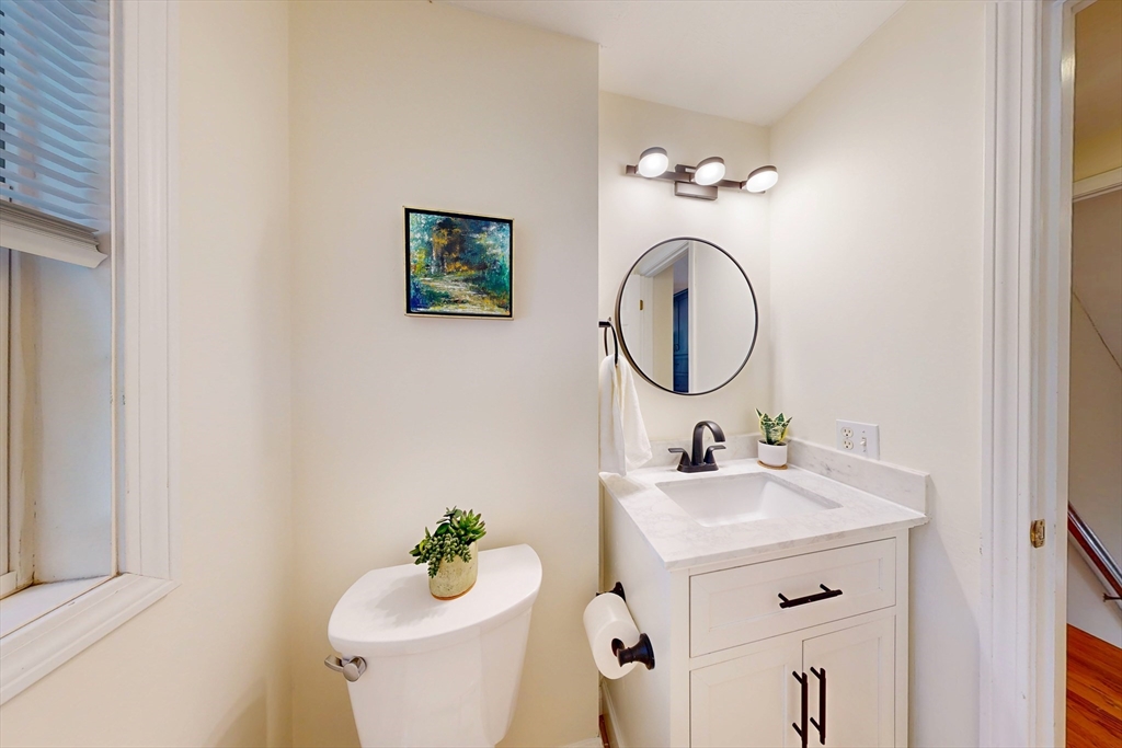 995 Trapelo Road, Unit 3 Waltham, MA 02452 - Photo 10 of 30