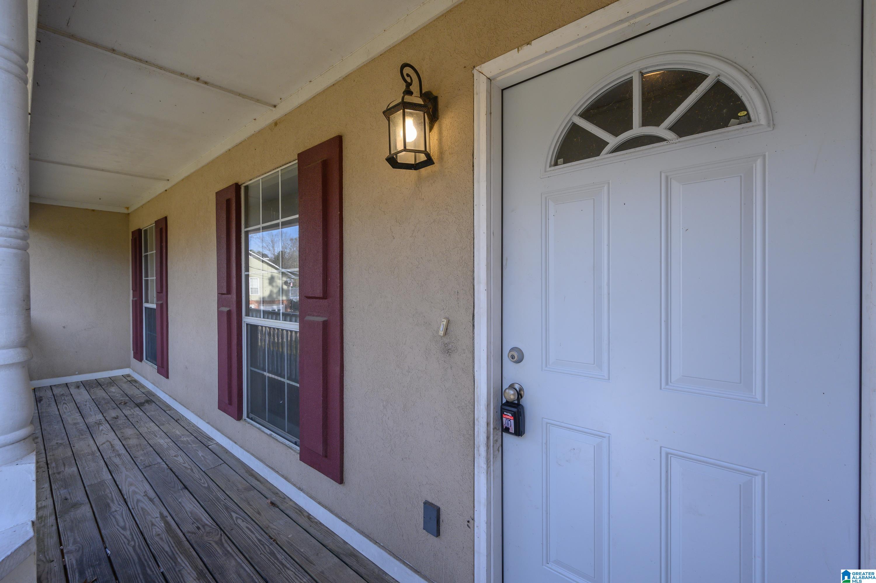 1402 Sardis Road Gardendale, AL 35071 - Photo 4 of 35