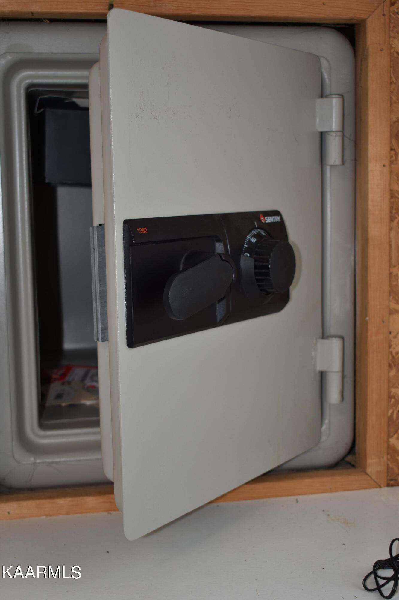 4561 Lakeshore Drive Bean Station, TN 37708 - Photo 25 of 60 DSC_0190