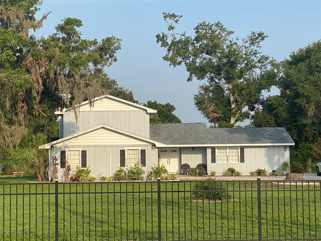 3315 North Wilder Road Plant City, FL 33565 - Photo 2 of 27