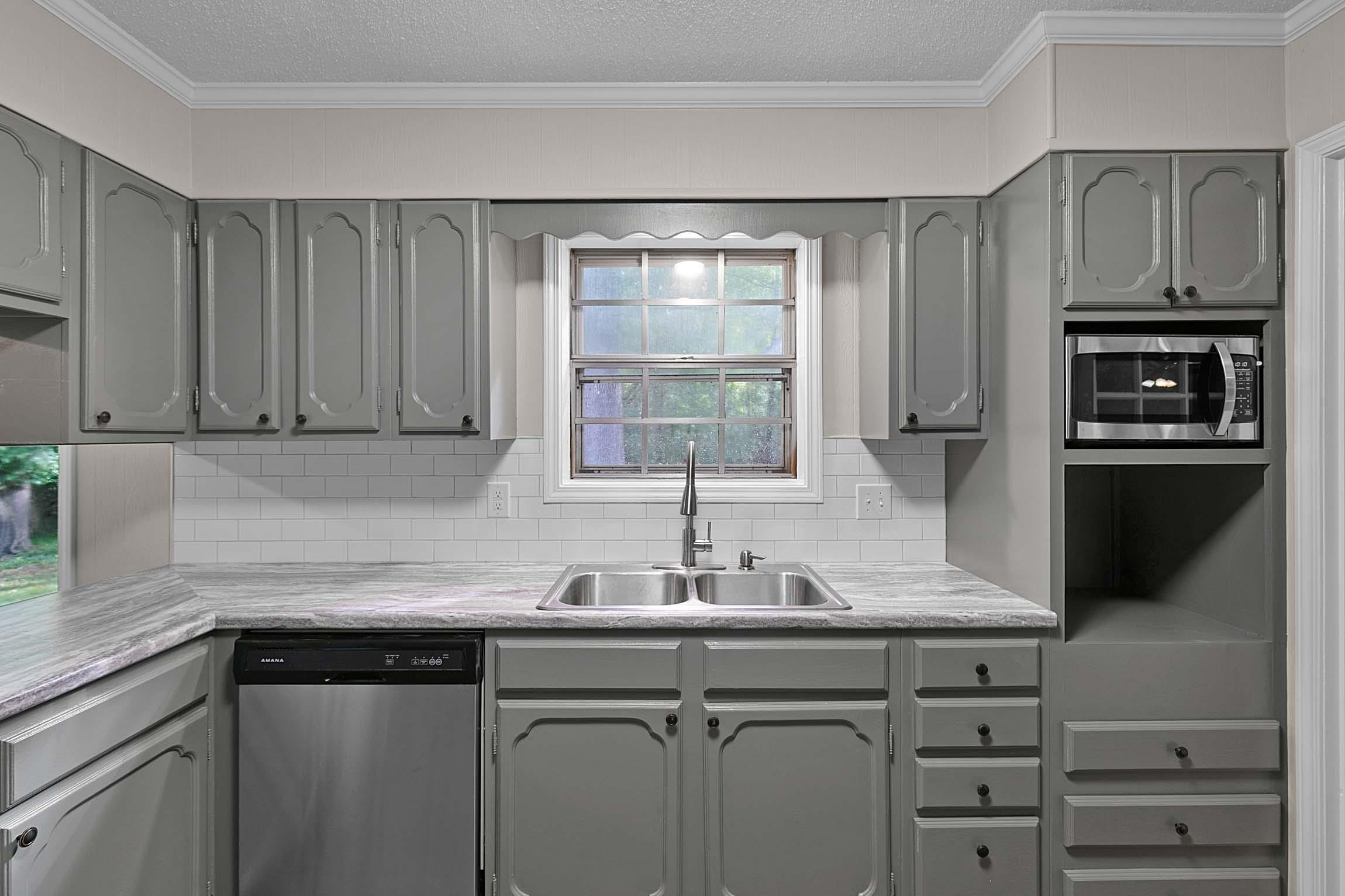 110 Radio Road Jackson, TN 38301 - Photo 8 of 17 Photo 8