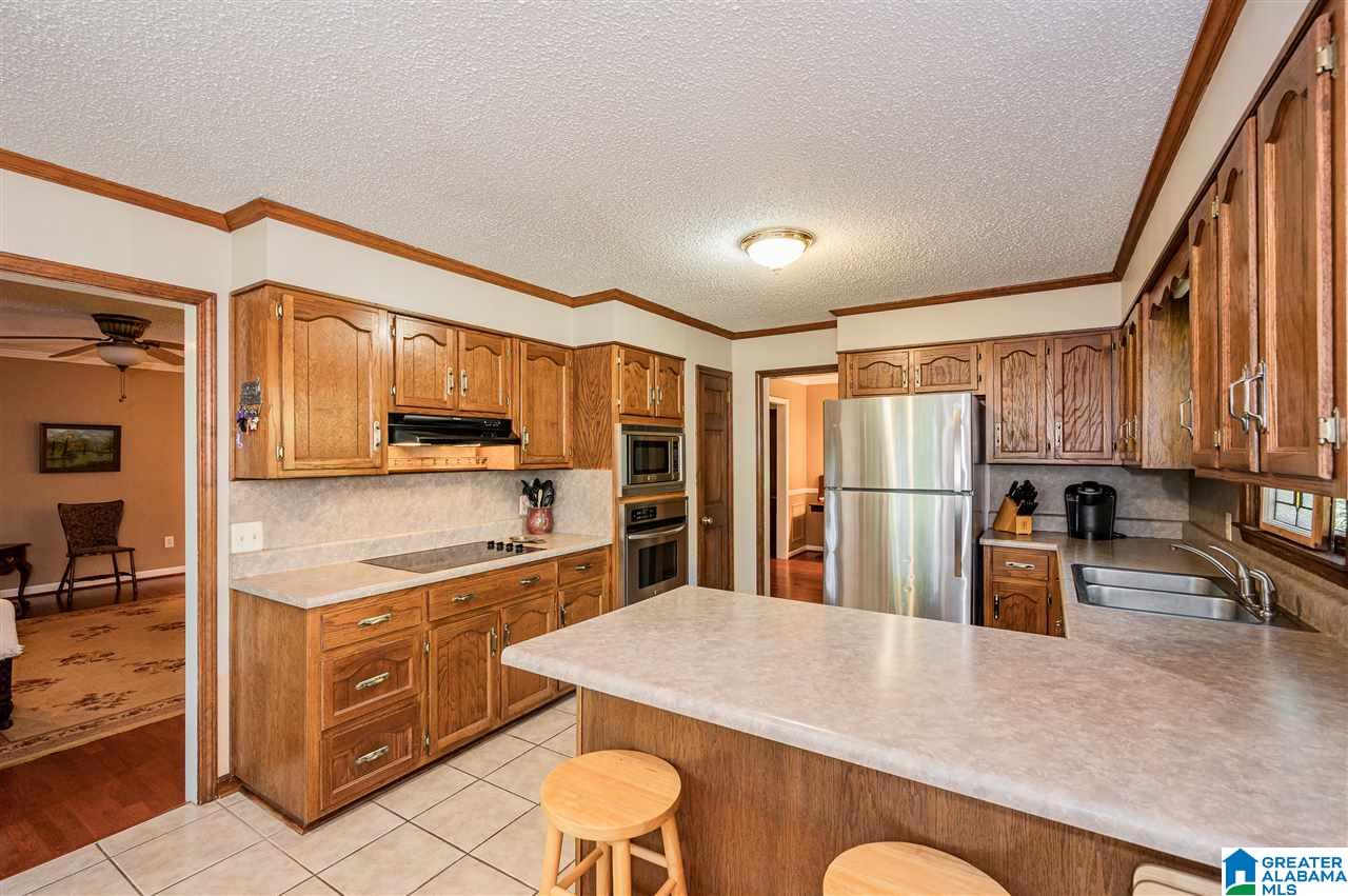 2125 Partridge Berry Road Birmingham, AL 35244 - Photo 5 of 39