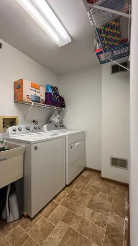 $290,000 | 5S455 Scots Drive, Unit F, Naperville, IL 60563