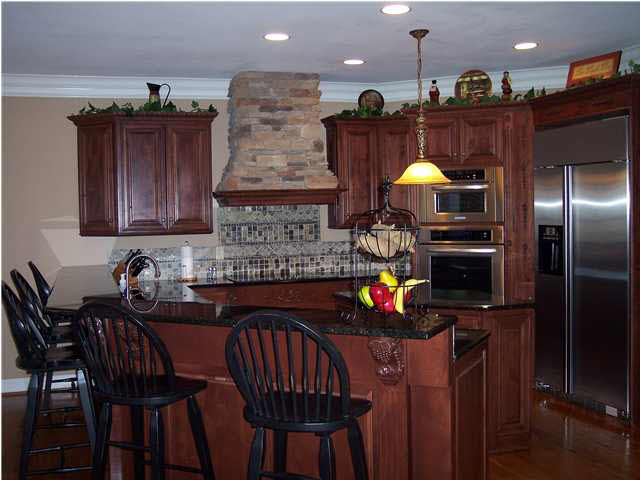 2803 Corner Road Warrior, AL 35180 - Photo 3 of 24
