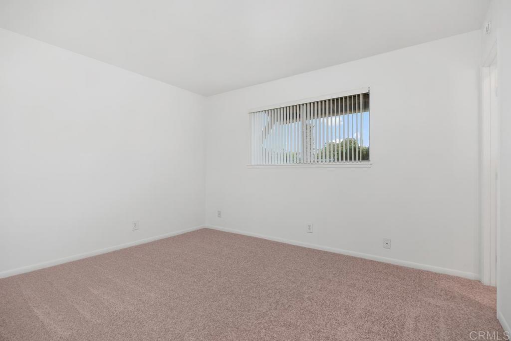 534 Luna Drive Oceanside, CA 92057 - Photo 11 of 22