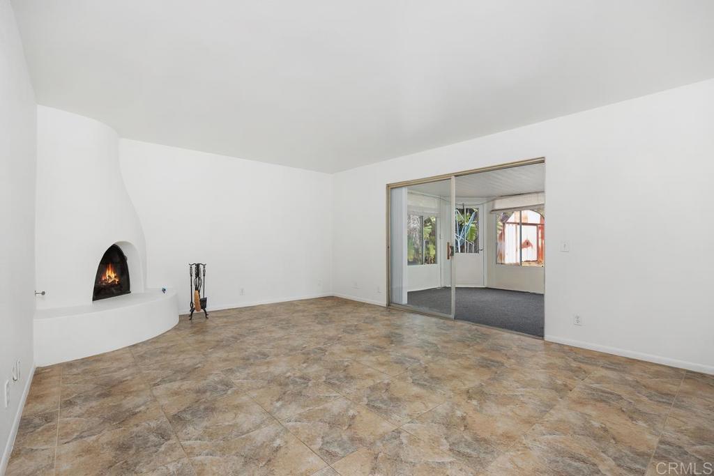 534 Luna Drive Oceanside, CA 92057 - Photo 4 of 22