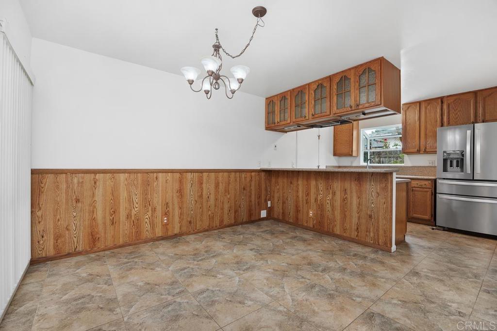 534 Luna Drive Oceanside, CA 92057 - Photo 7 of 22