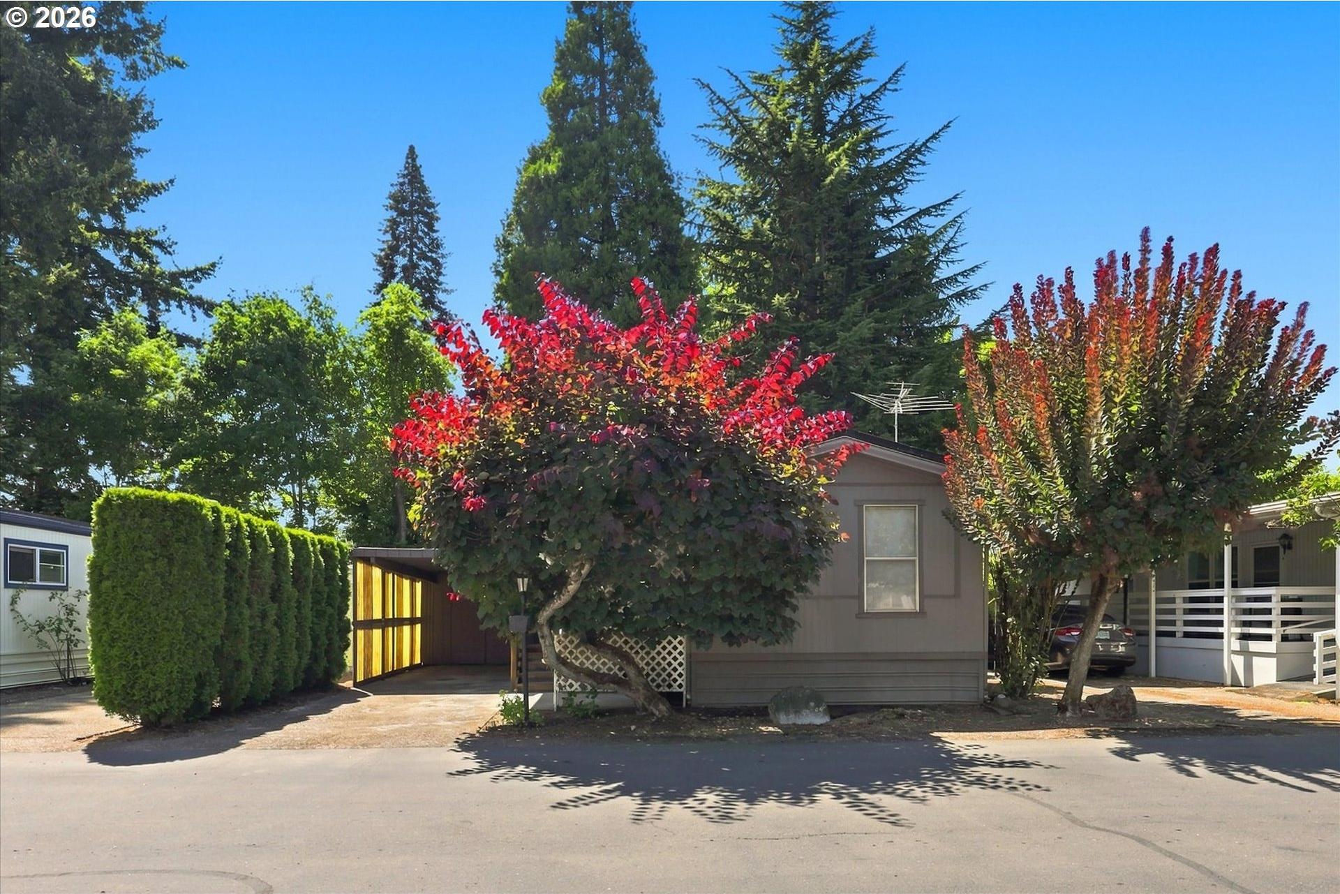 1901 Southeast Minter Bridge Road, Unit 100 Hillsboro, OR 97123 - Photo 1 of 29 Gallery Image 1