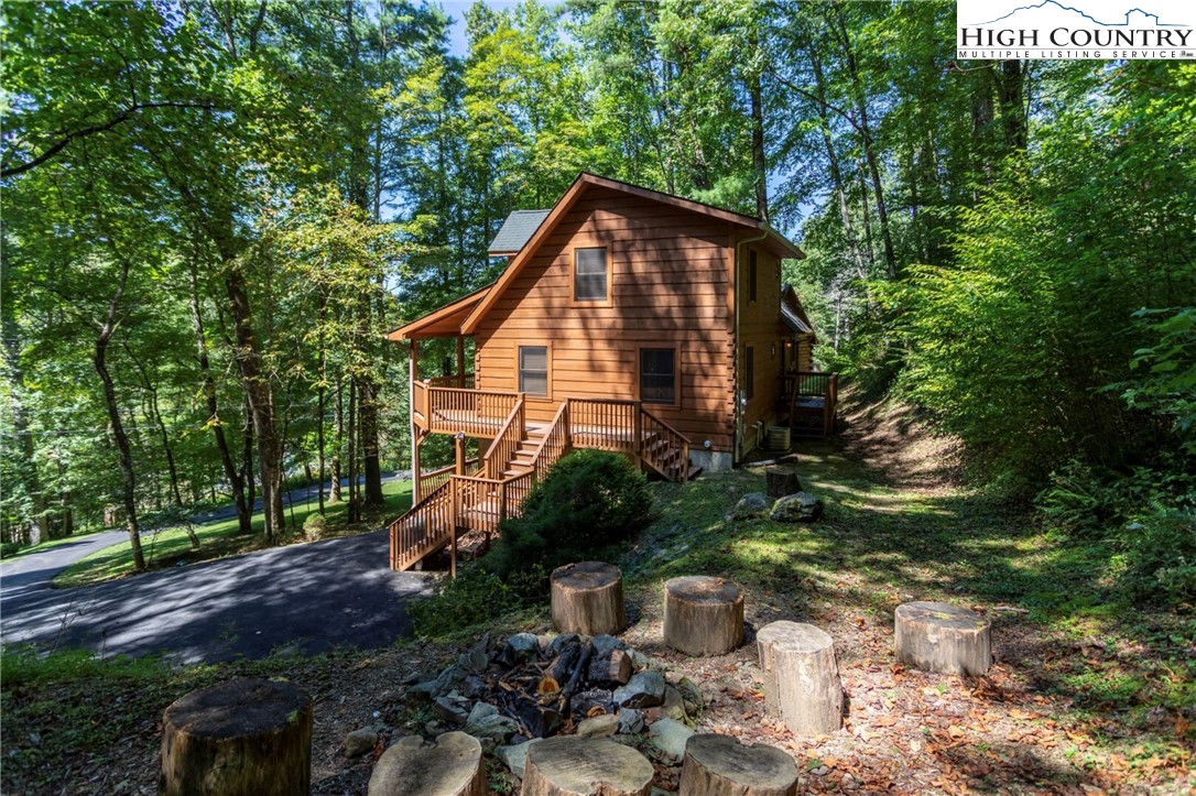 156 Riversound Drive Banner Elk, NC 28604 - Photo 2 of 28 Gallery Image 2