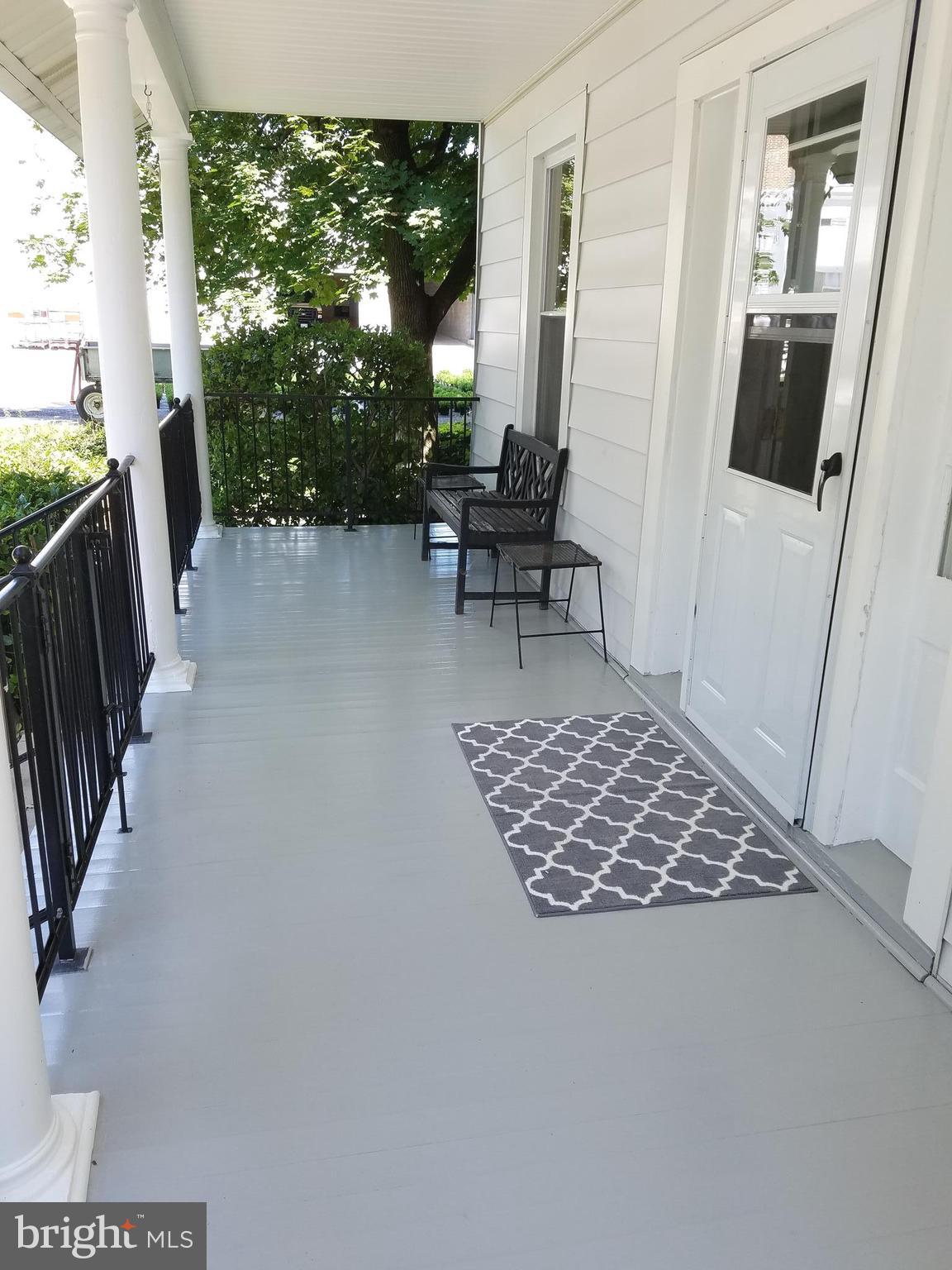 304 Aigburth Road Baltimore, MD 21286 - Photo 3 of 28 Covered Front Porch